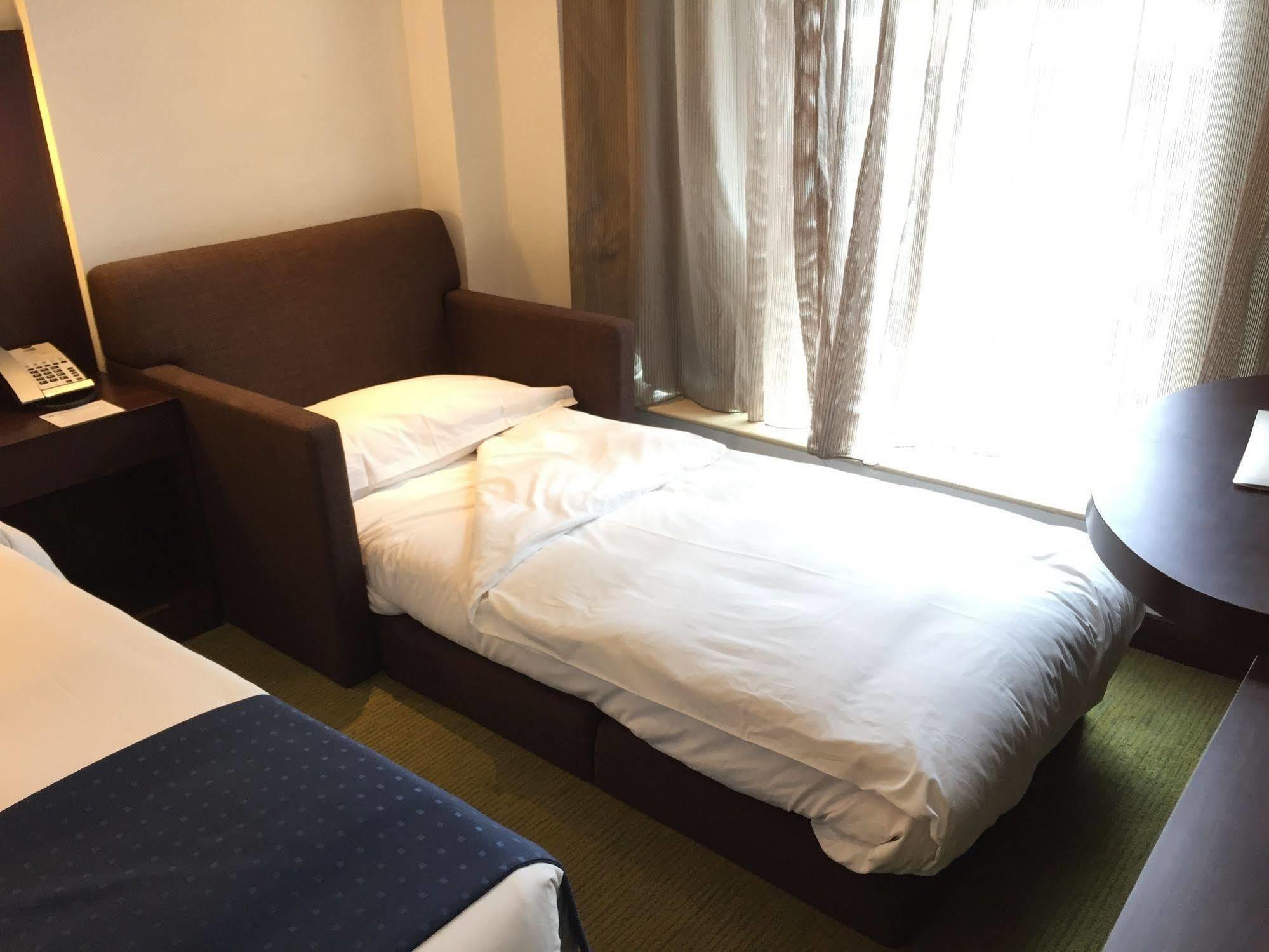 Holiday Inn Express Hong Kong Soho, An Ihg Hotel Ngoại thất bức ảnh